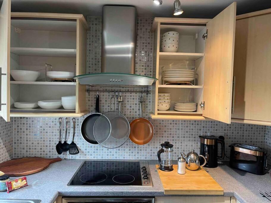 Yew Tree Cottage, 3 Bedroom, 4 Church Row Defynnog Devynock ภายนอก รูปภาพ